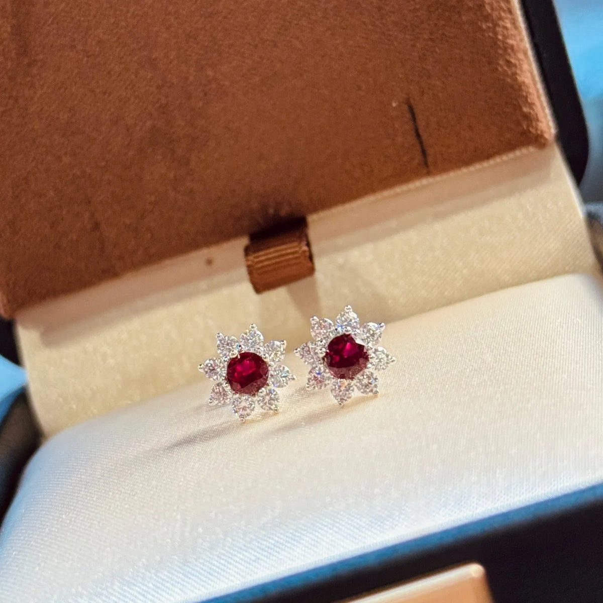 Red diamond inlaid flower-shaped 925 silver clavicle chain necklace and stud earrings set for women