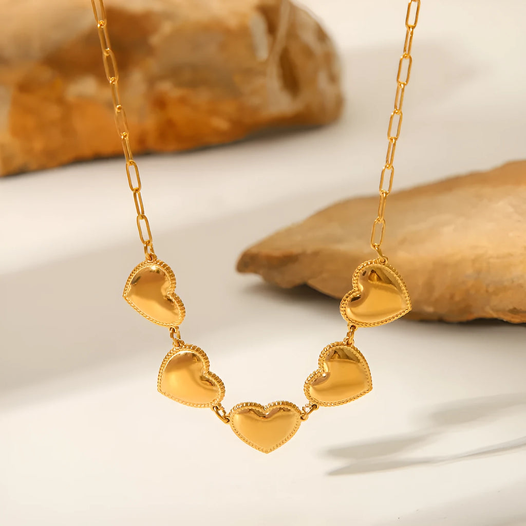 Stainless steel heart necklace with electroplated finish in HC-N40093 colour