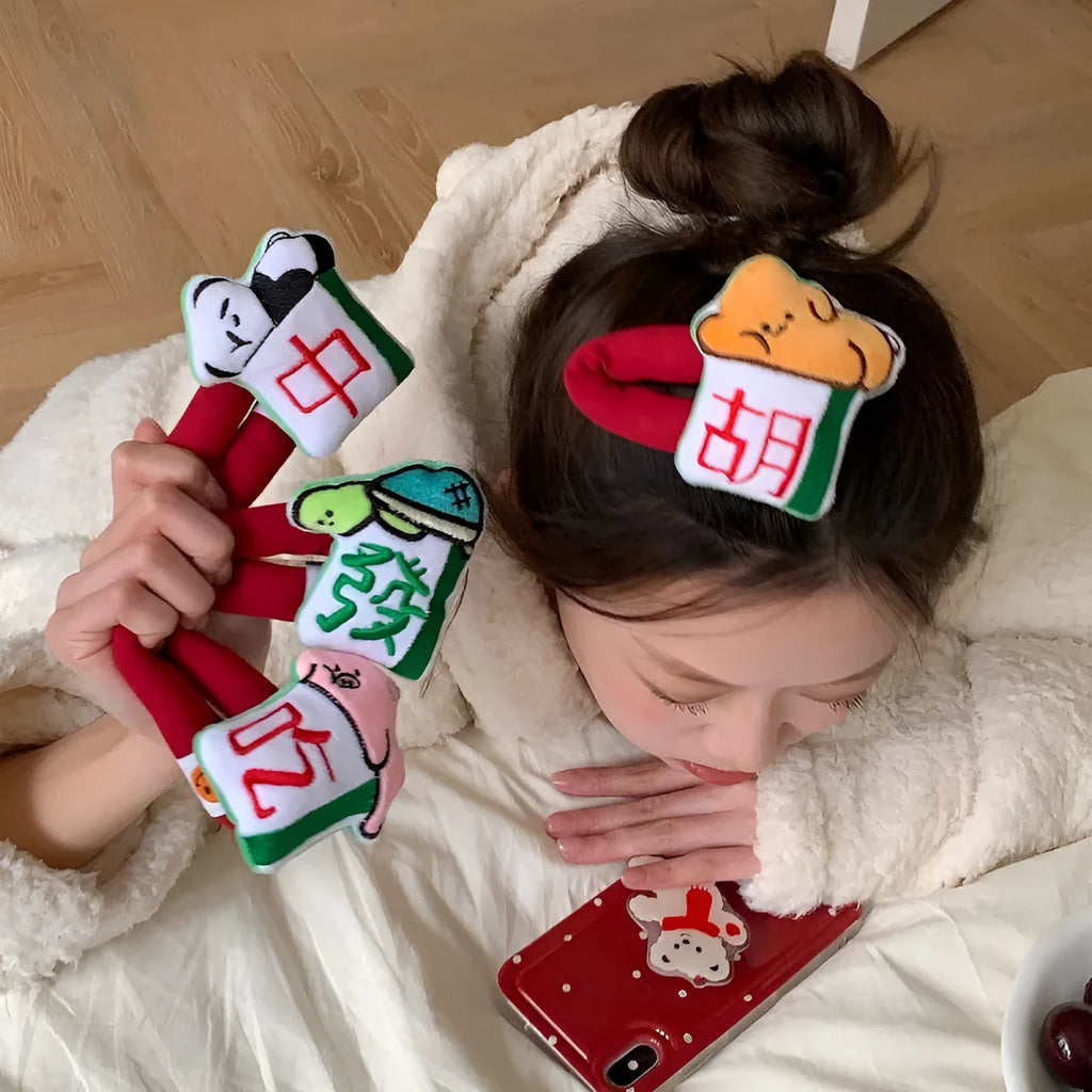 Cartoon doll sponge bang hair clip with retro mahjong and Chinese character design