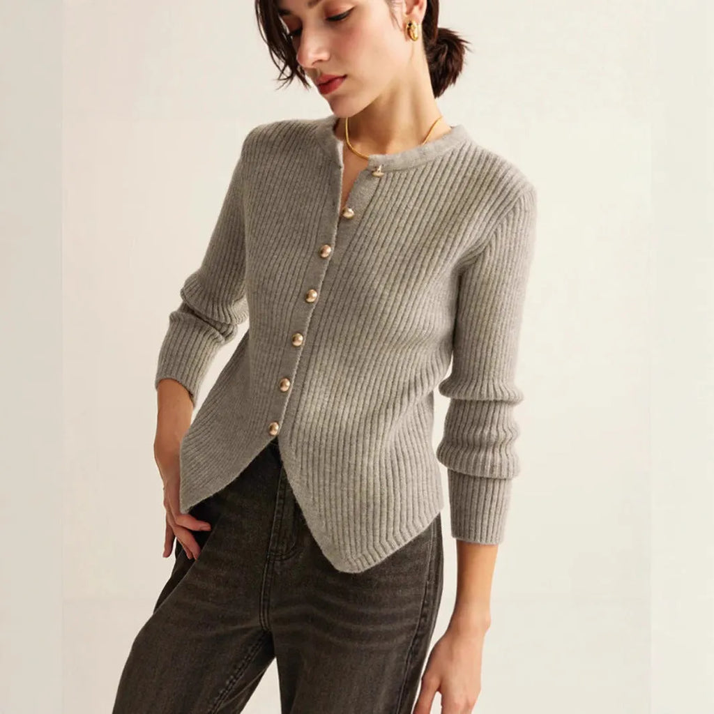 Yuan collar loose fit cardigan sweater in solid silver or red colour for autumn winter wear