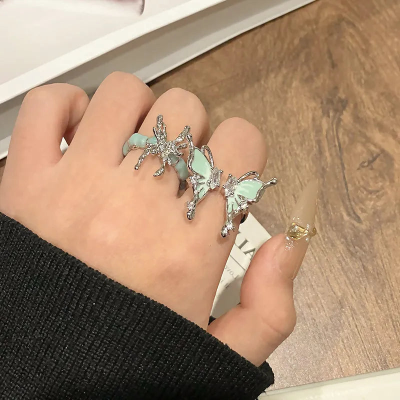 Creative butterfly women's copper ring with Chinese patterns in various colour options