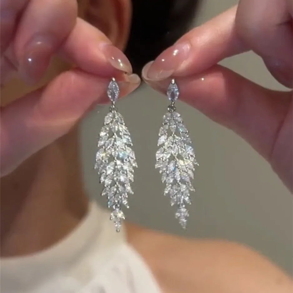 Silver plated anti-allergy auricular needle earrings with Japanese Korean style design