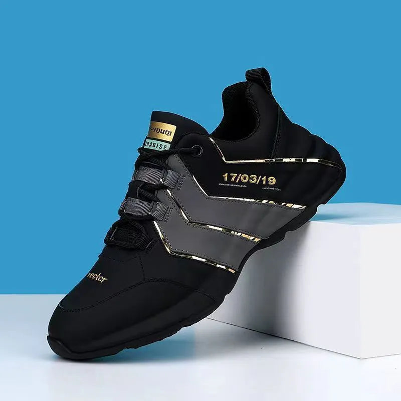 Casual lace-up sneakers with thick rubber soles and mesh lining in multiple colour options