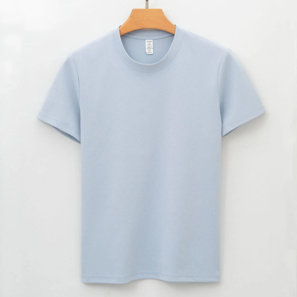 Men's antibacterial quick drying short sleeve t-shirt in straight pullover style with non-ironing treatment
