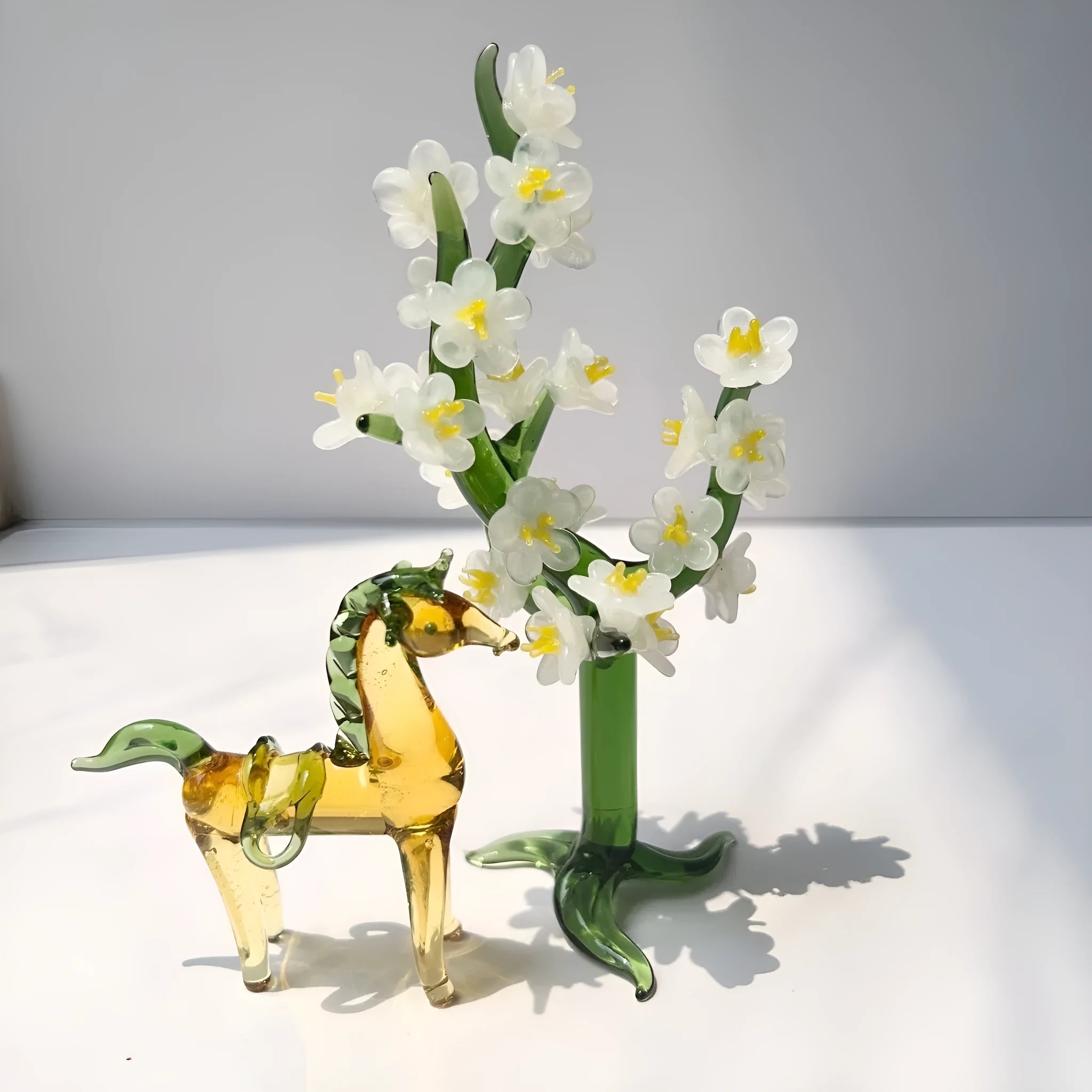 Modern simplicity glazed horse office decoration in white or brown coloured glaze style