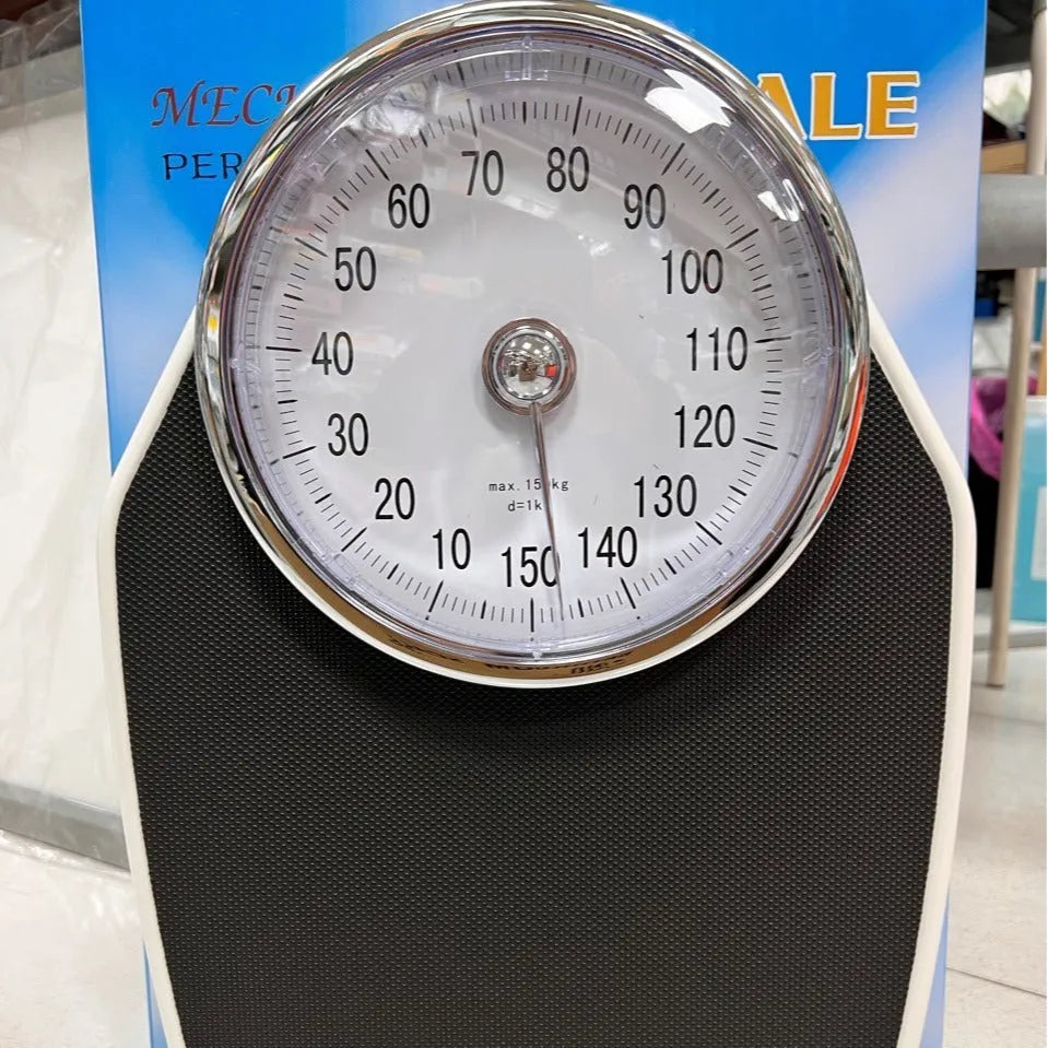 Black mechanical body weight scale with large dial on 47x35cm platform