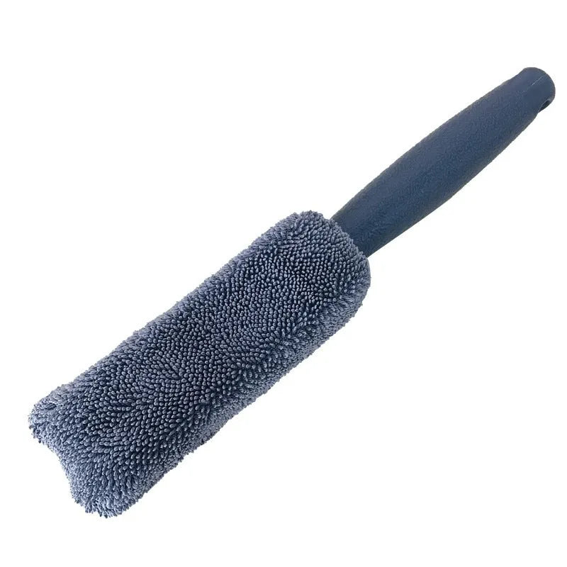 Microfiber car tyre brush with long handle for cleaning alloy wheels
