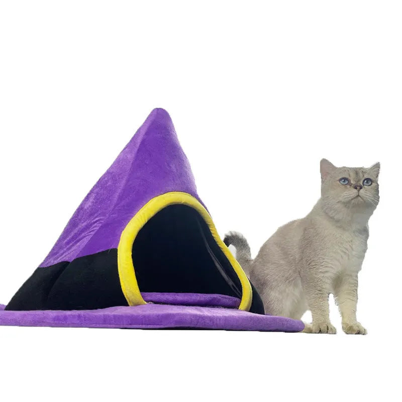 Purple witch hat-shaped cloth cat nest for pets, shown with dimensions of 60 by 45 centimetres.