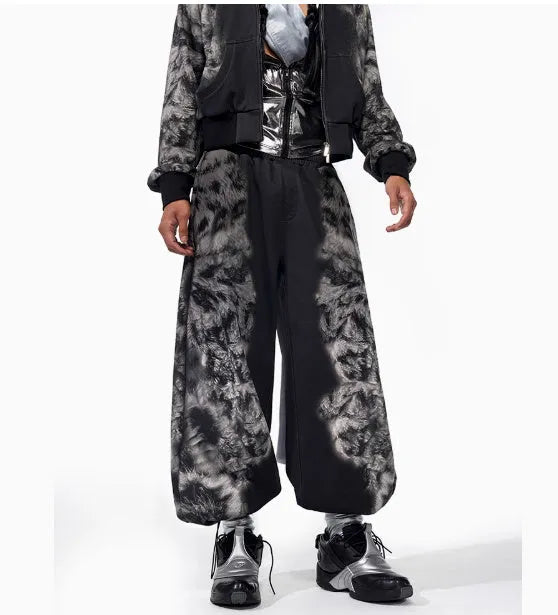 Printed loose street trousers set with hoodie and seven-inch pants in polyester fabric