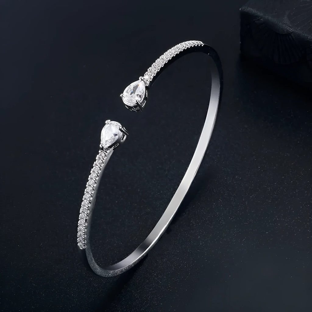 Personalised multi-zircon copper bracelet with inlaid stones in simple minimalist style