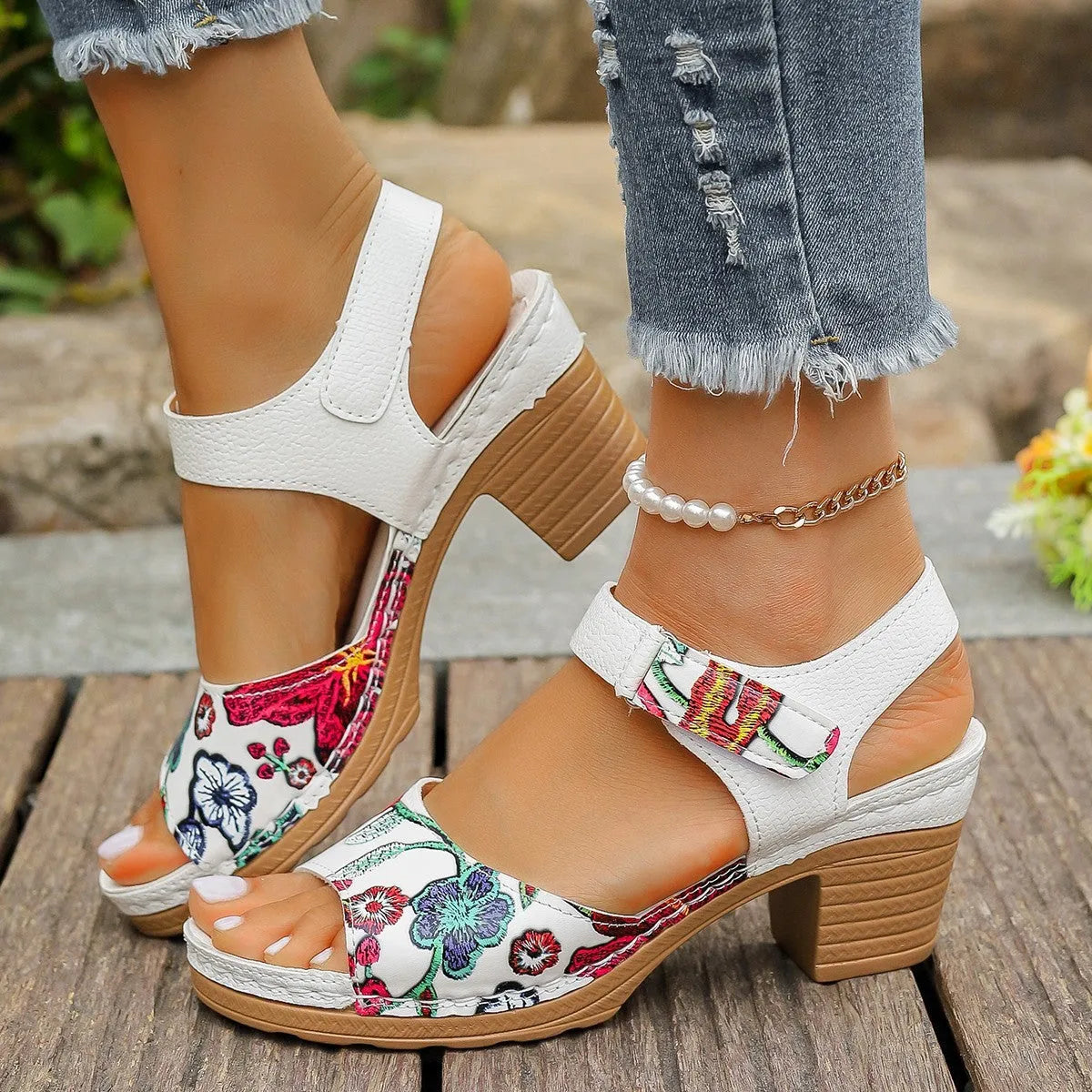 White women's high heel sandals with Velcro buckle fastening and rubber sole