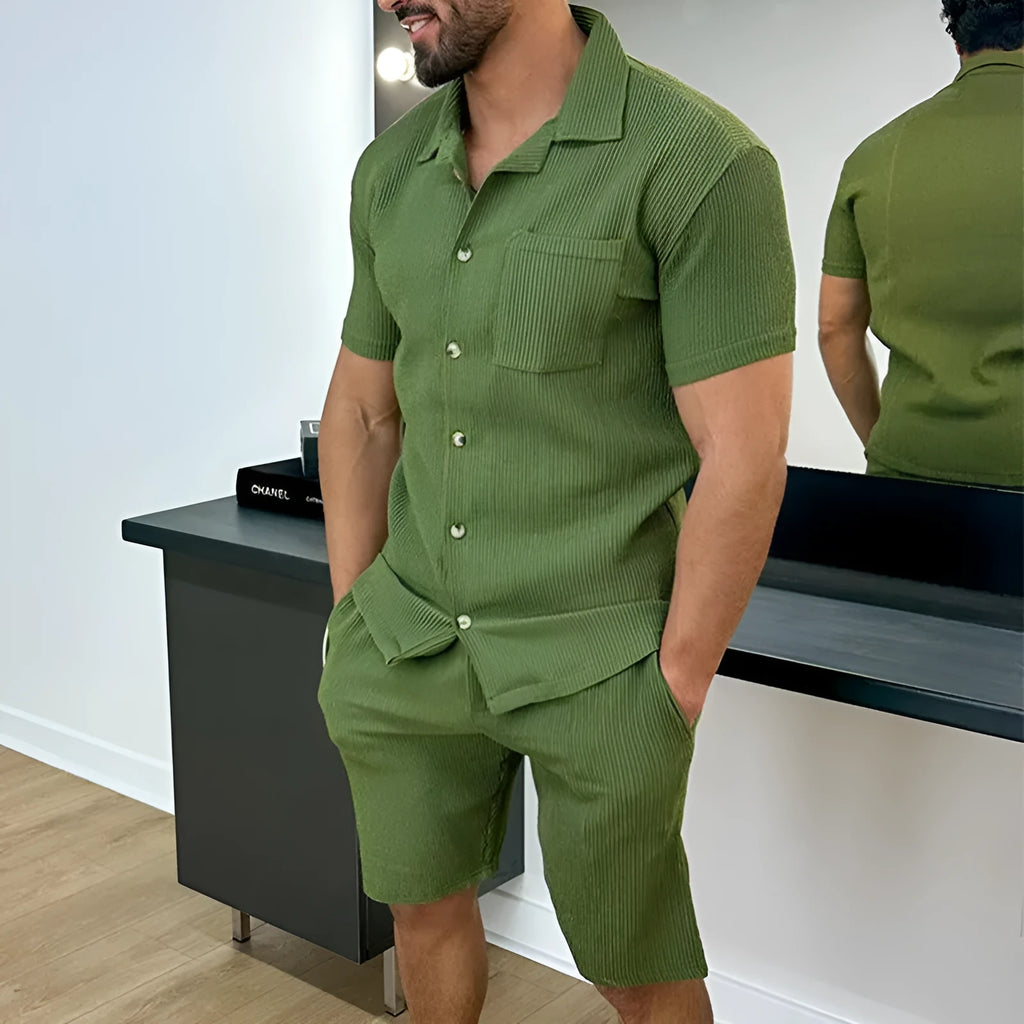 Men's cotton polo short-sleeved shorts suit in army green with short sleeves and shorts length