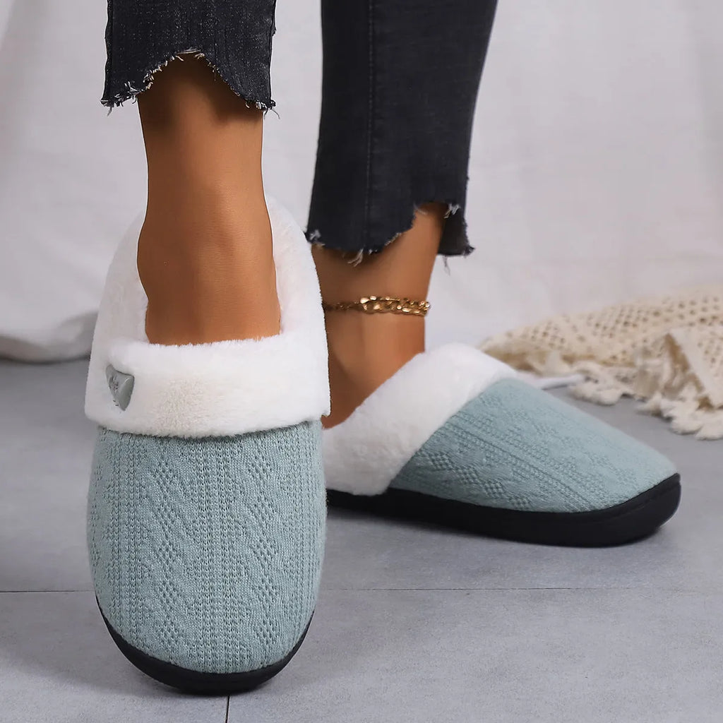 Winter cotton slippers with non-slip rubber sole, flat round toe and artificial hair lining, in five colours