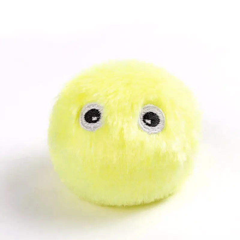 Interactive cat toy ball in blue, pink or yellow with 55mm diameter and smart trigger for animal sounds