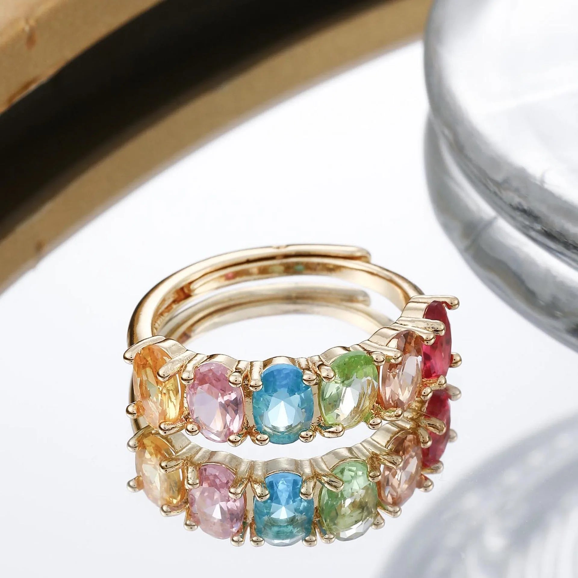 Gold electroplated copper adjustable ring with zircon stone in retro style