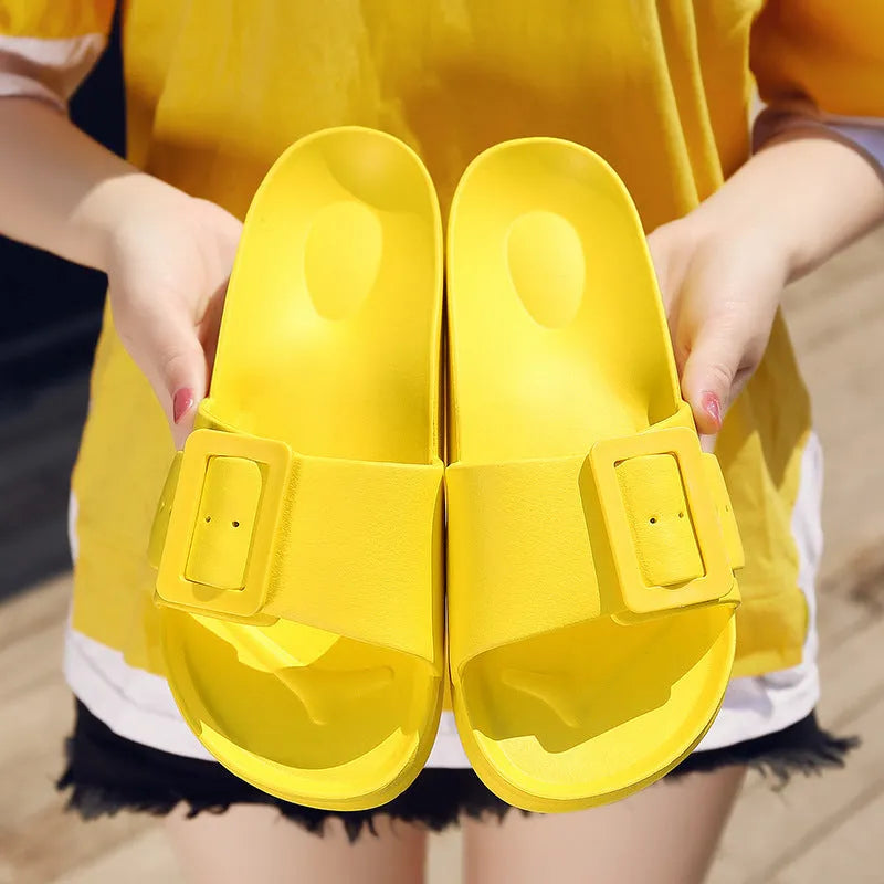 Women's buckle flip-flop slippers in multiple colours with soft EVA sole
