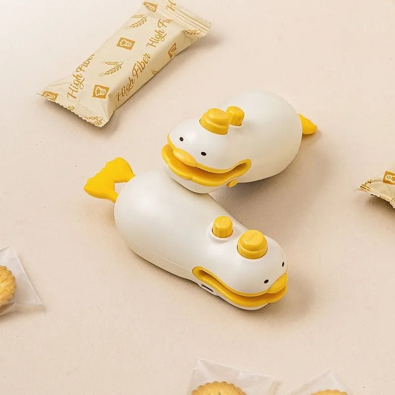 Yellow duck rechargeable sealing machine with jacquard design and charging cable