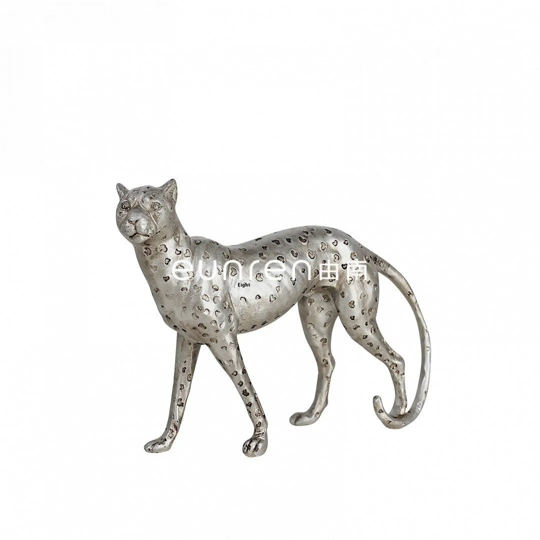 Leopard resin craft ornament in American Leopard colour with three size and pose variations