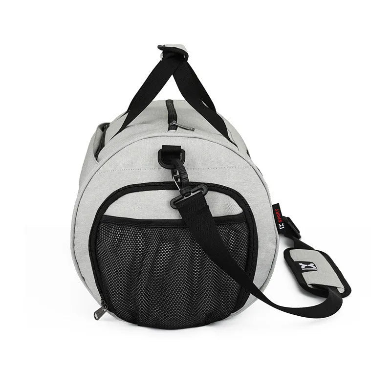 Men's waterproof nylon sports training bag with trolley strap and wet-dry separation, 45x26x26cm, in black