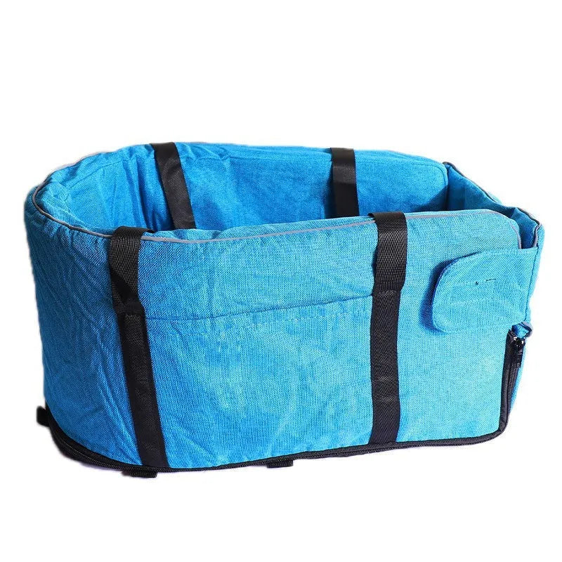 Outdoor cloth dog kennel in blue colour with removable design for easy cleaning.