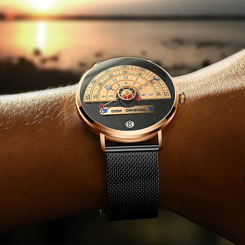 Men's gold sports watch with round 40mm dial, leather strap and onion crown
