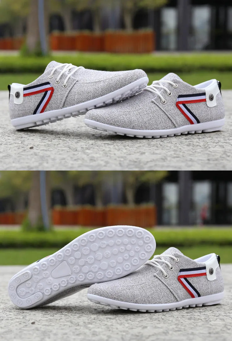 Men's soft-soled round toe canvas shoes in blue with colour stitching and totem pattern