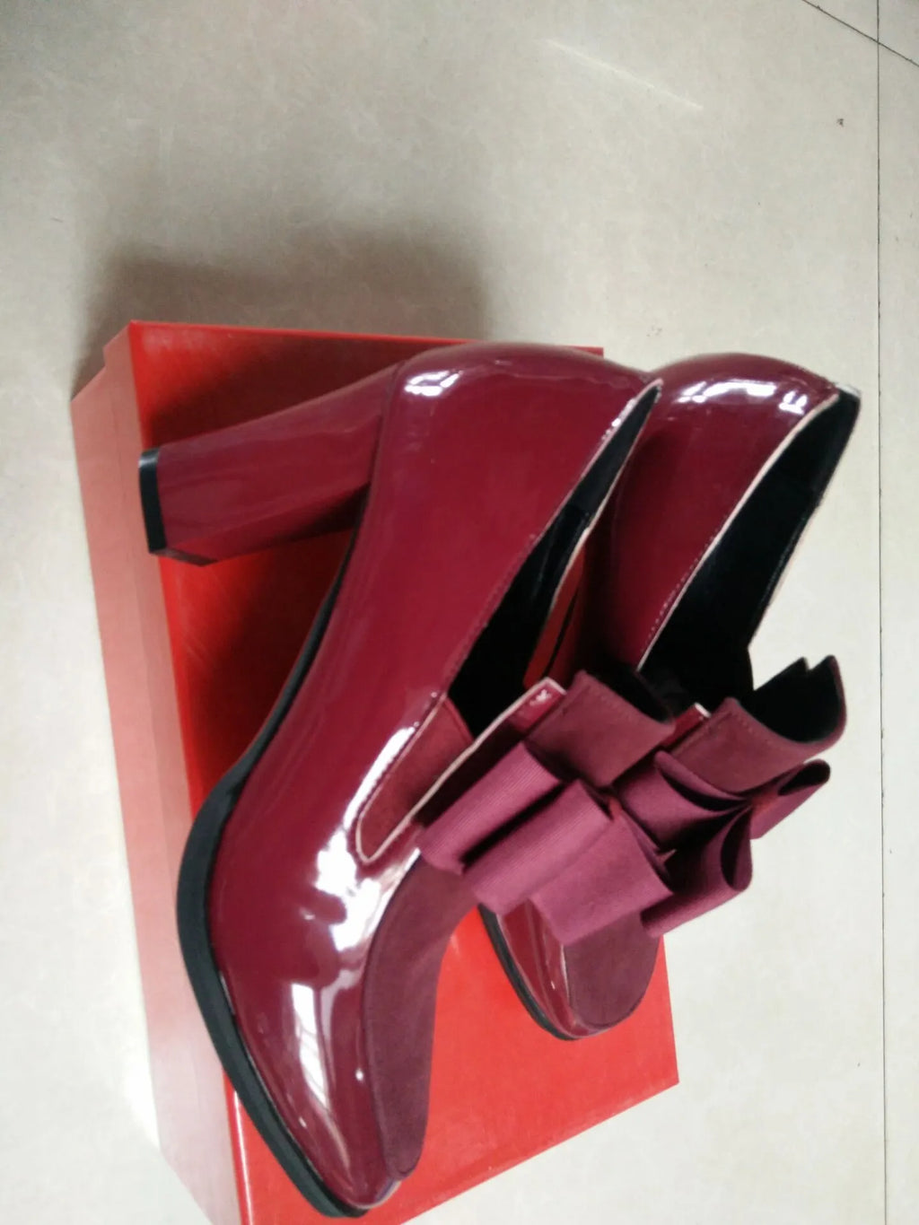 Black leather women's high heel shoes with thick heel and square toe design