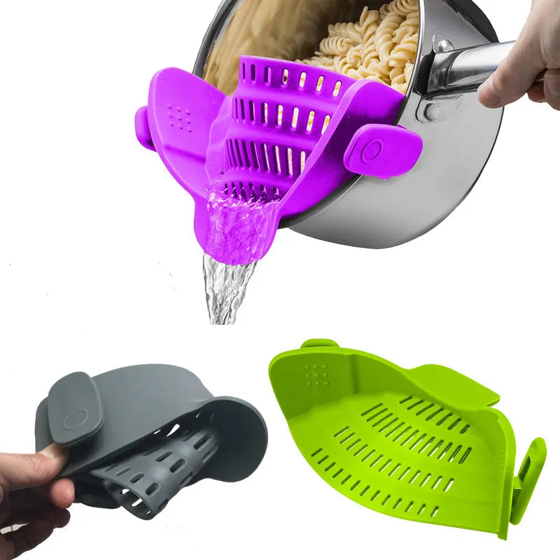 Silicone clip-on kitchen strainer with stainless steel mesh attached to cooking pot