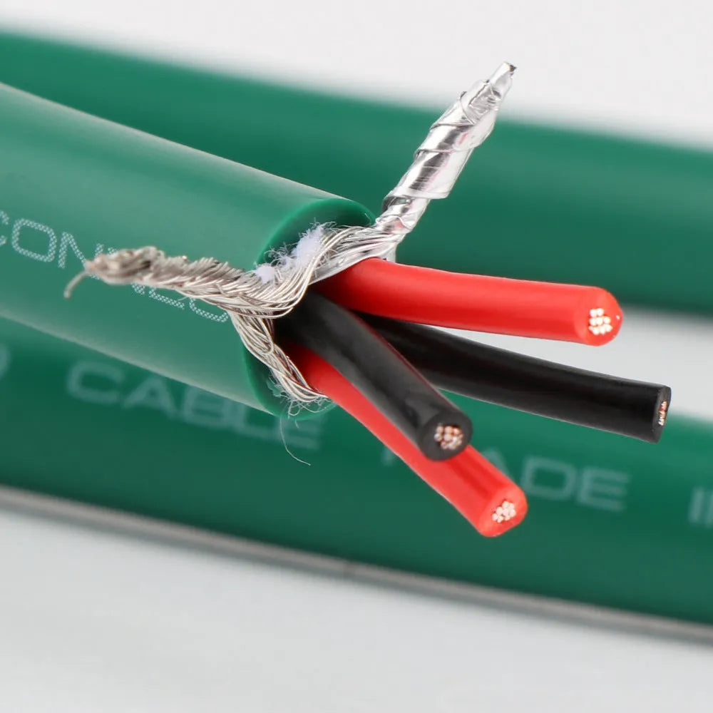 Four-core copper audio cable with Budweiser RCA connectors for CD decoder amplifier connections