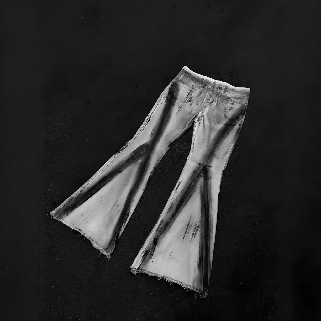 White heavy rough selvedge denim jeans with a black ribbon gradient detail on the leg.