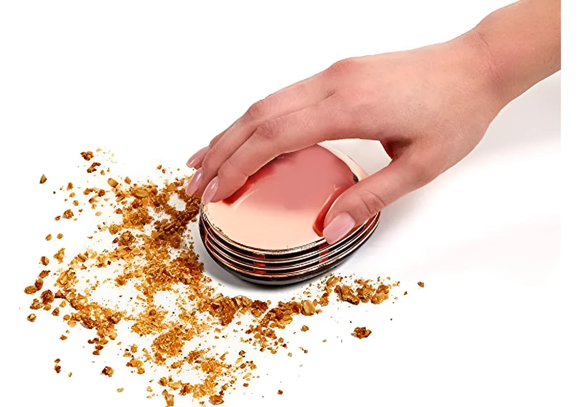 Portable mini desktop vacuum cleaner in gold, 18x12x10cm, handheld for desk and keyboard cleaning