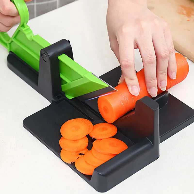 Green or red plastic vegetable cutting machine with stainless steel blades for carrots and potatoes