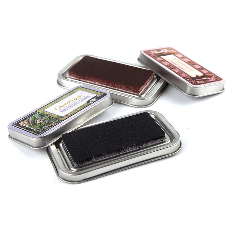 Rectangular oily ink pad for rubber stamps in Cocoa Brown, Fog Blue, Gray Pink, Green, or Leaf Green, measuring 0.3x5.7x1.7cm.