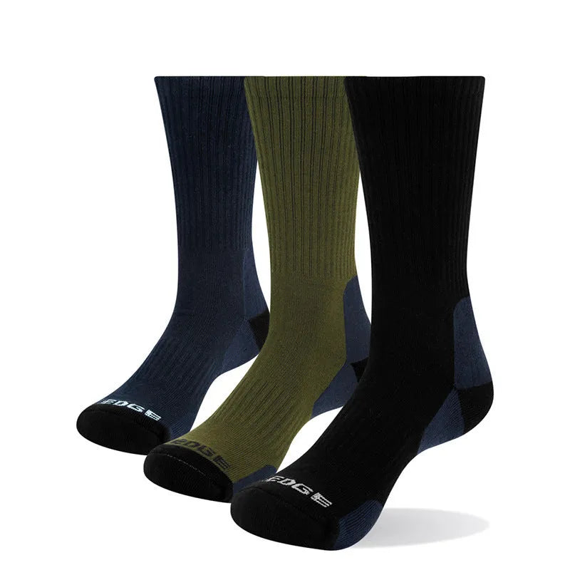 Men's medium tube combed cotton sports socks in black colour