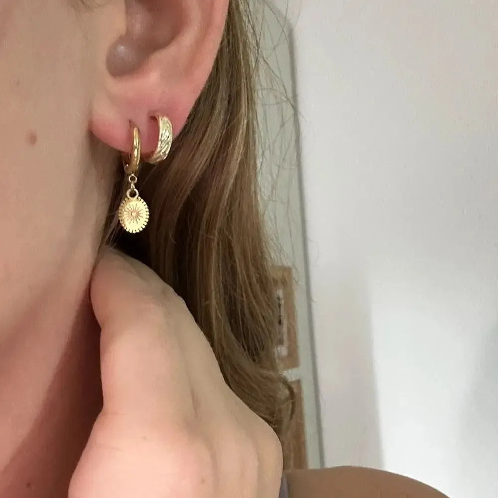 Geometric ellipse earrings in stainless steel with button-back fastening for women
