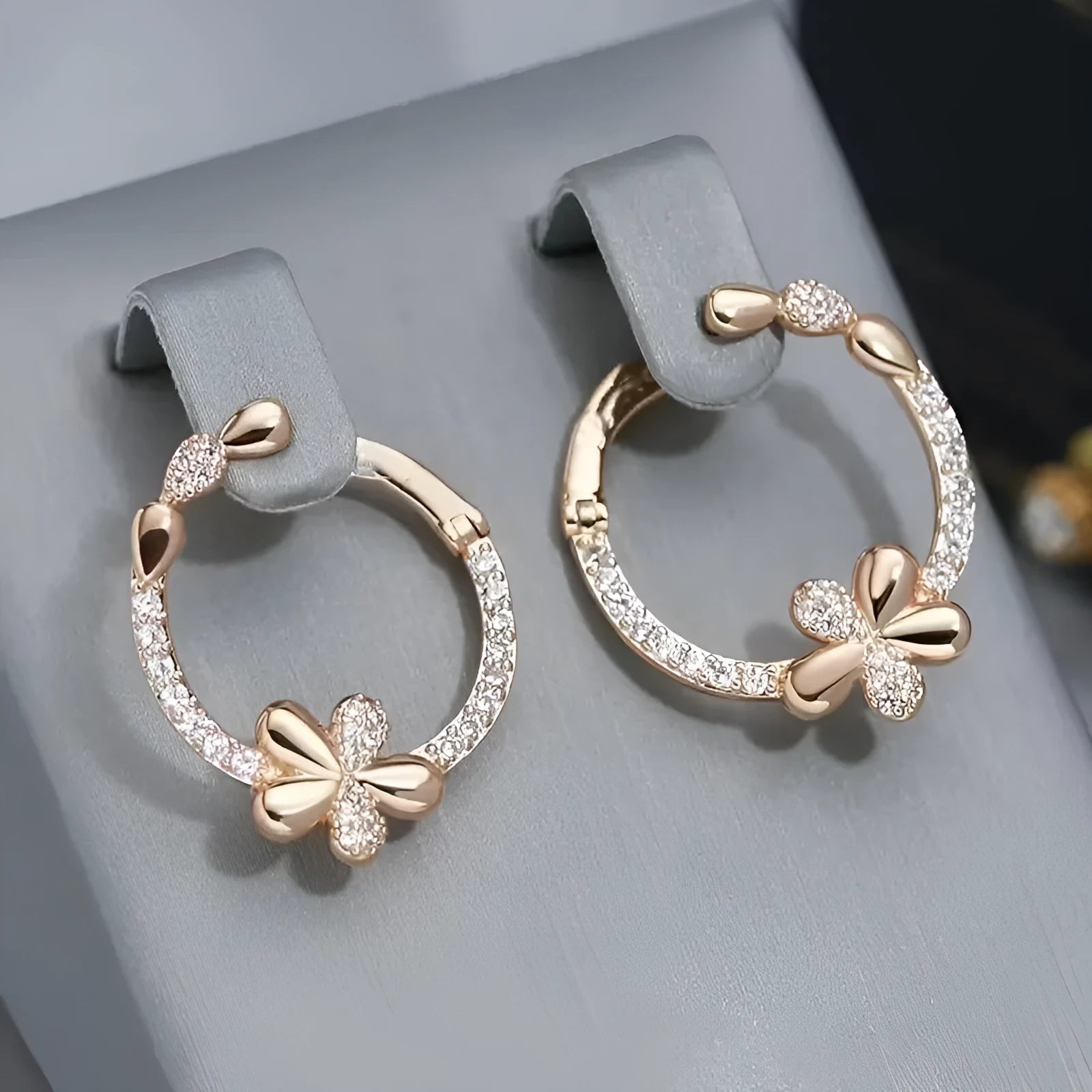 Women's geometric round ring earrings in copper with electroplating colour finish
