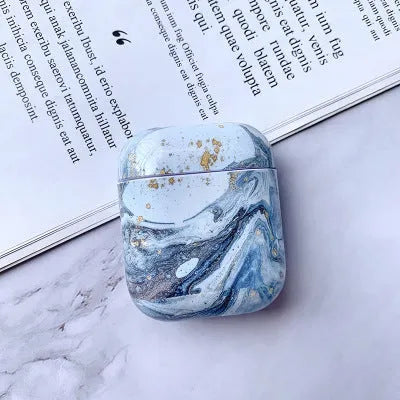 White marble pattern hard PC protective case for Apple AirPods 1 and 2 charging box.