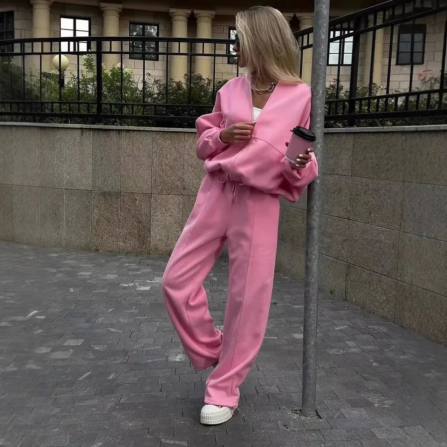 Women's pink cotton blend sweater and cropped pants two-piece set with collar stitching detail