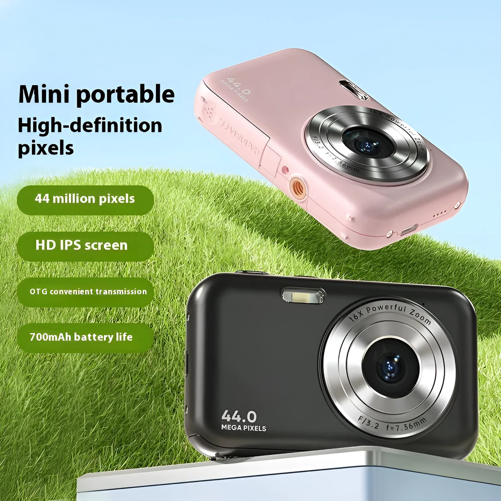 Digital children's camera in black, green, pink or purple with a 2.4-inch screen