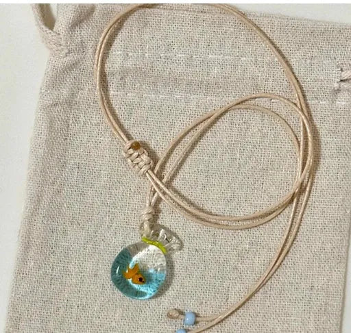 Women's coloured glaze pendant necklace on cotton linen clavicle chain with world style design