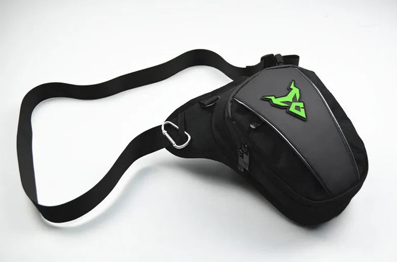 0105MC motorcycle leg bag in 1200D Oxford cloth, shown in red, blue, green, and grey colour options.