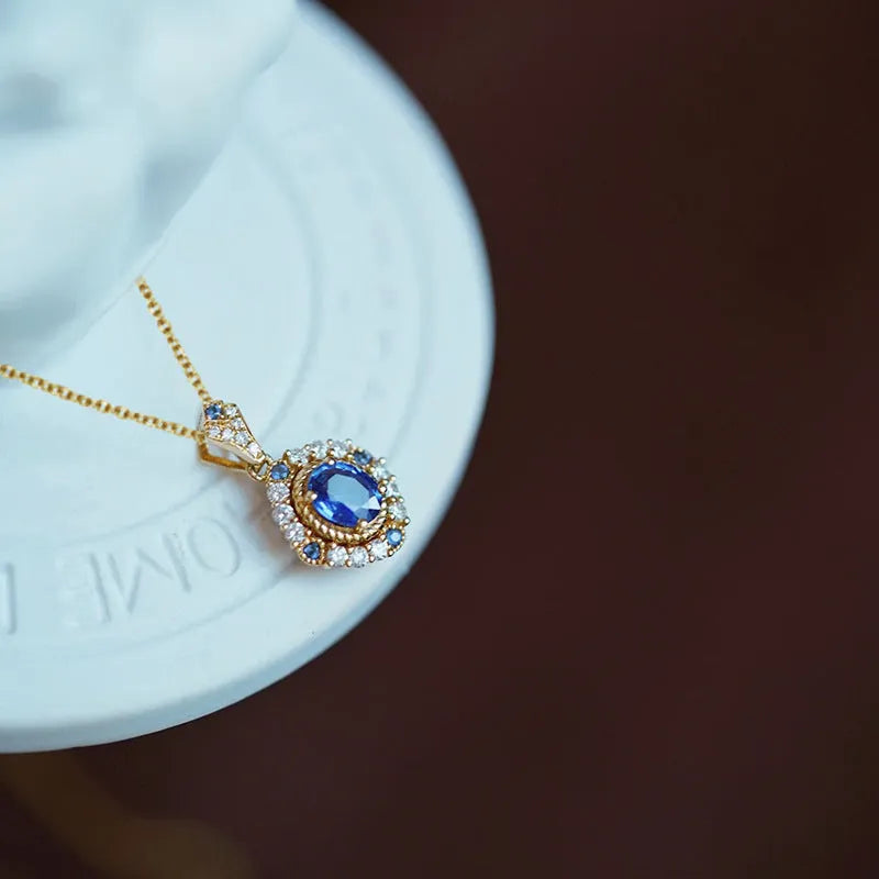 Royal necklace with mixed gem pendant on adjustable 21-50cm copper box chain in yellow gold colour