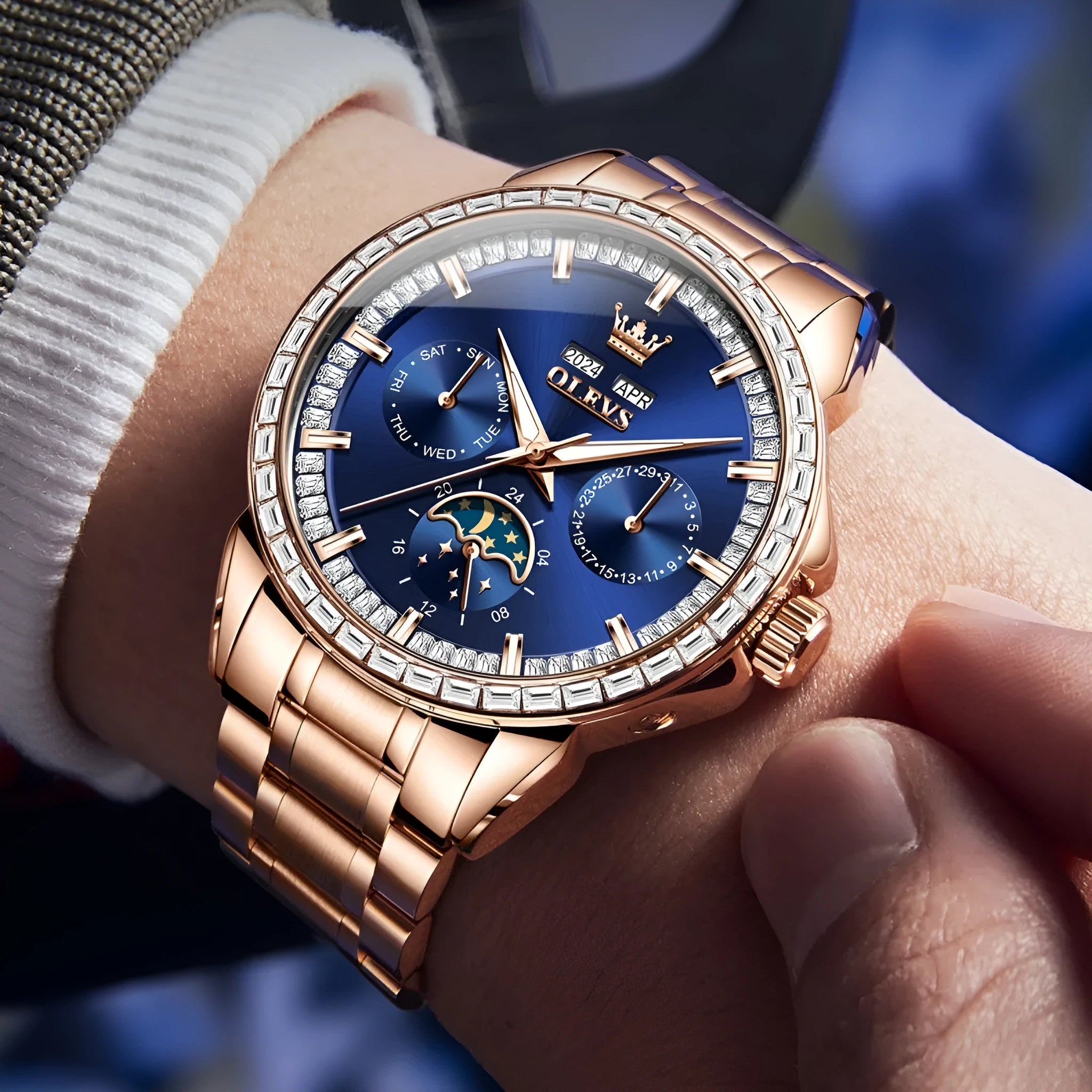 Men's automatic mechanical watch with diamond hour markers and stainless steel bracelet