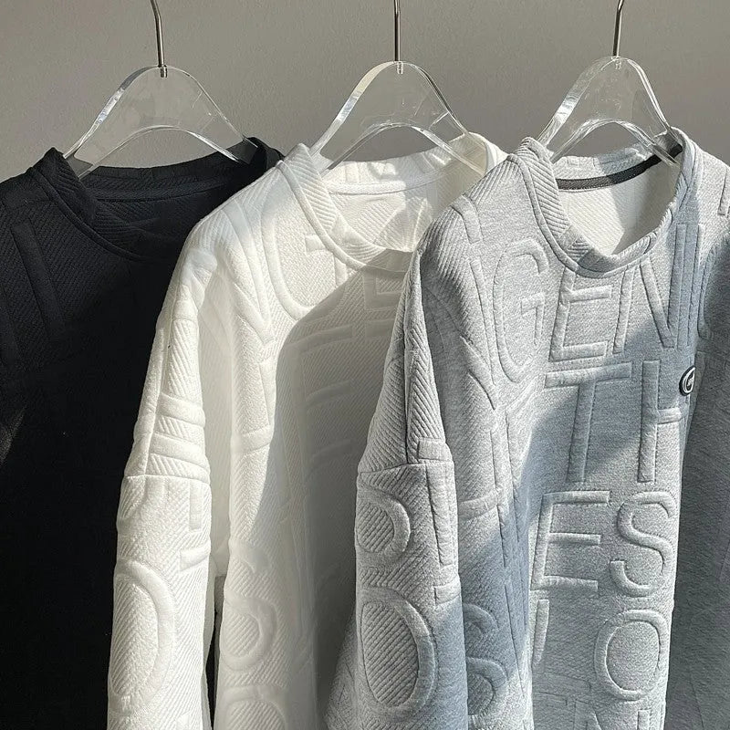 Men's grey T-shirt with three-dimensional white letter pattern, loose fit with short sleeves