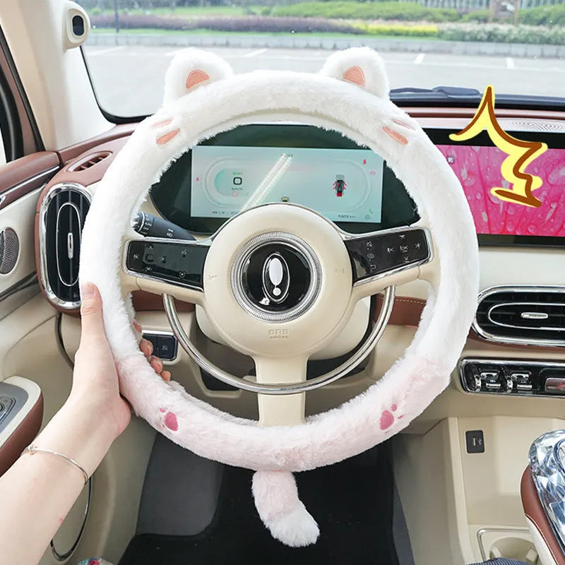 Fleece steering wheel cover with embroidered animal design for 38cm diameter steering wheels