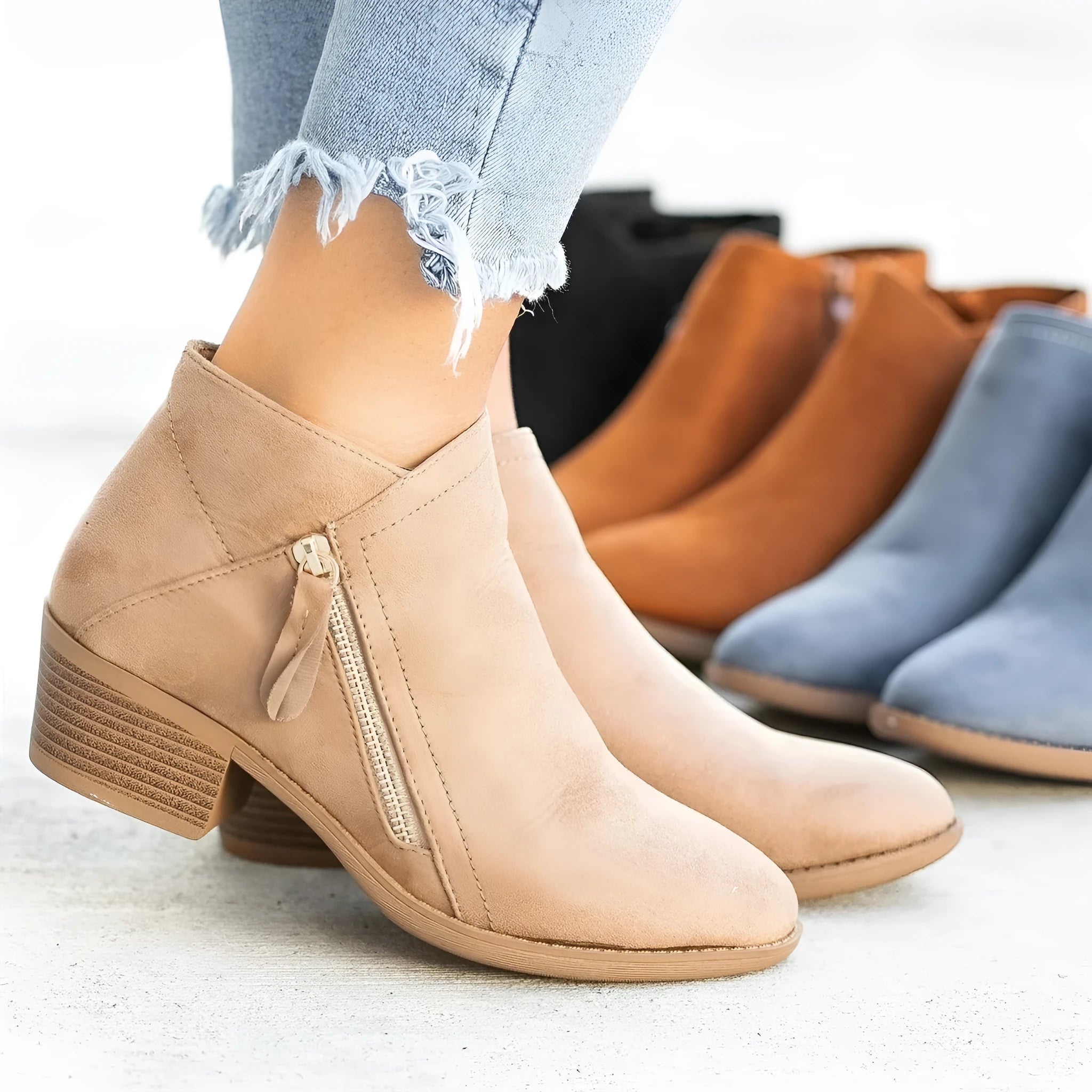 Women's suede ankle boots with side zip and chunky heel in Dr Martens style