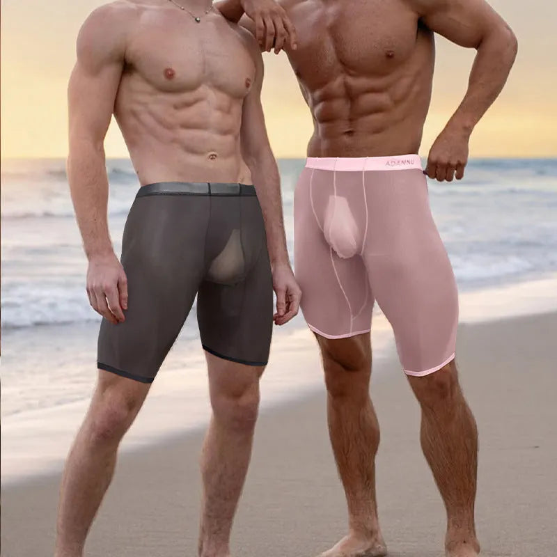 Men's solid colour mesh shorts with seamless construction and hip lifting function