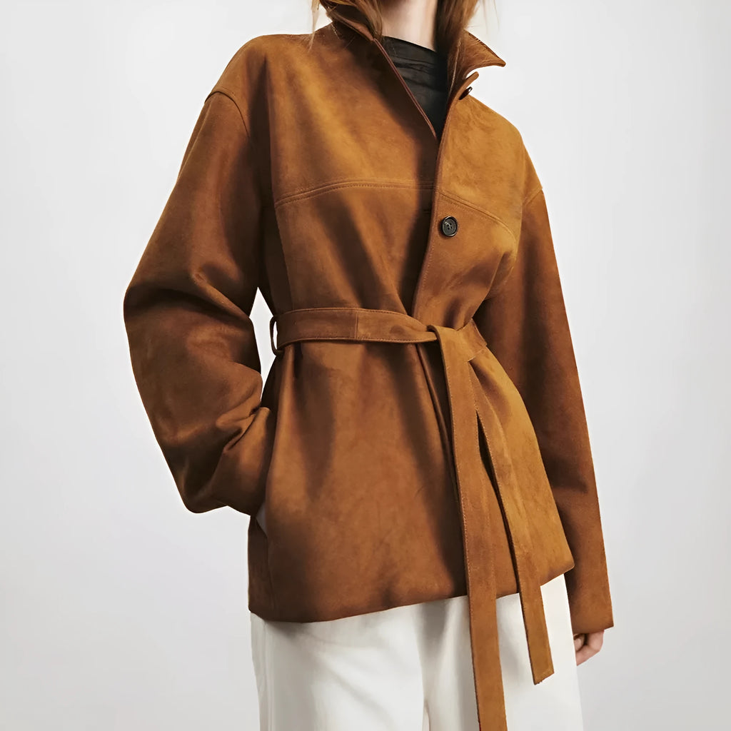 Retro cashmere coat with Peter Pan collar and leather stitching details in genuine leather wool