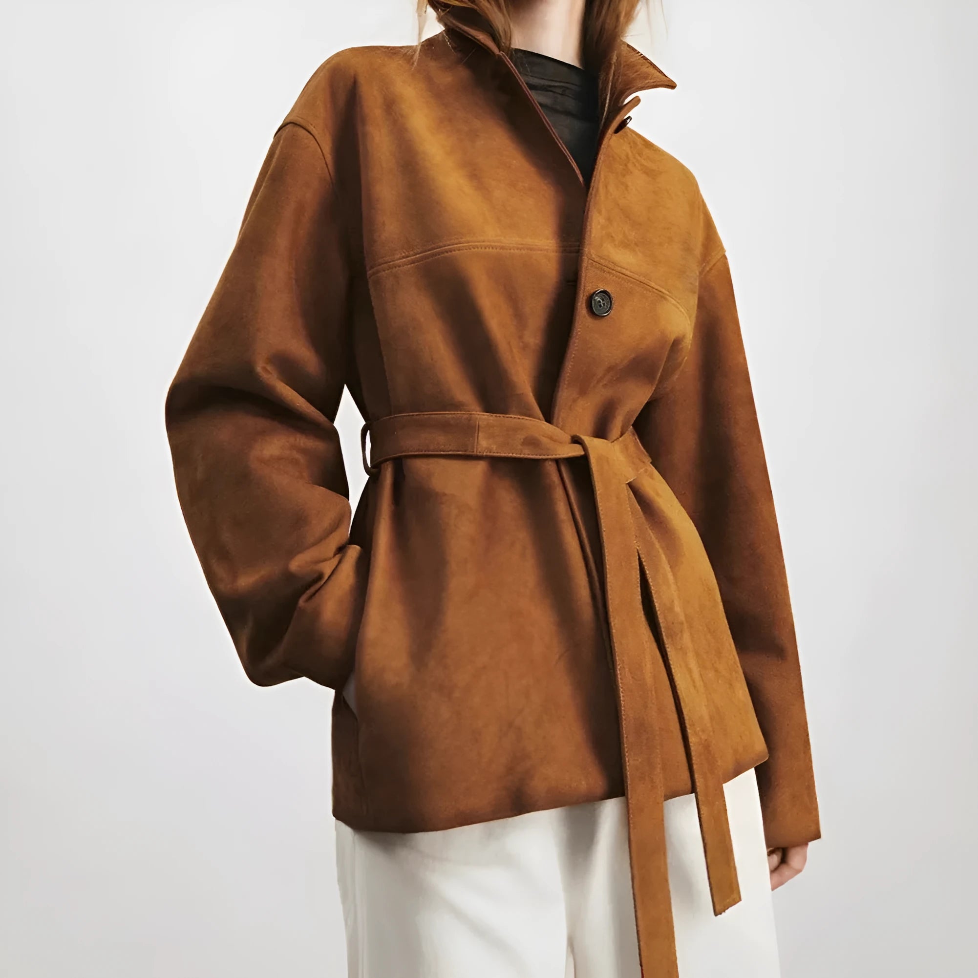 Retro cashmere coat with Peter Pan collar and leather stitching details in genuine leather wool