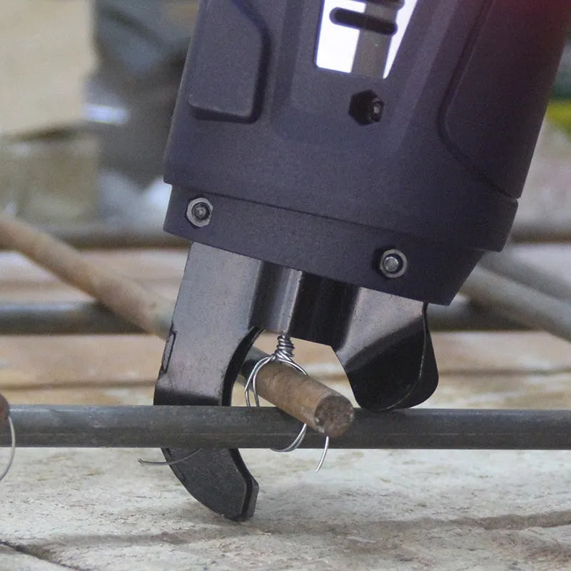 Fully automatic electric steel bar tying machine with battery and charger for construction rebar work
